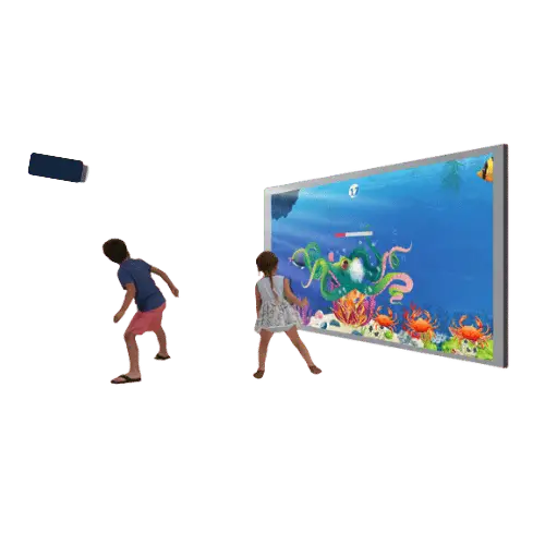 INTERACTIVE WALL BALL THROW GAMES